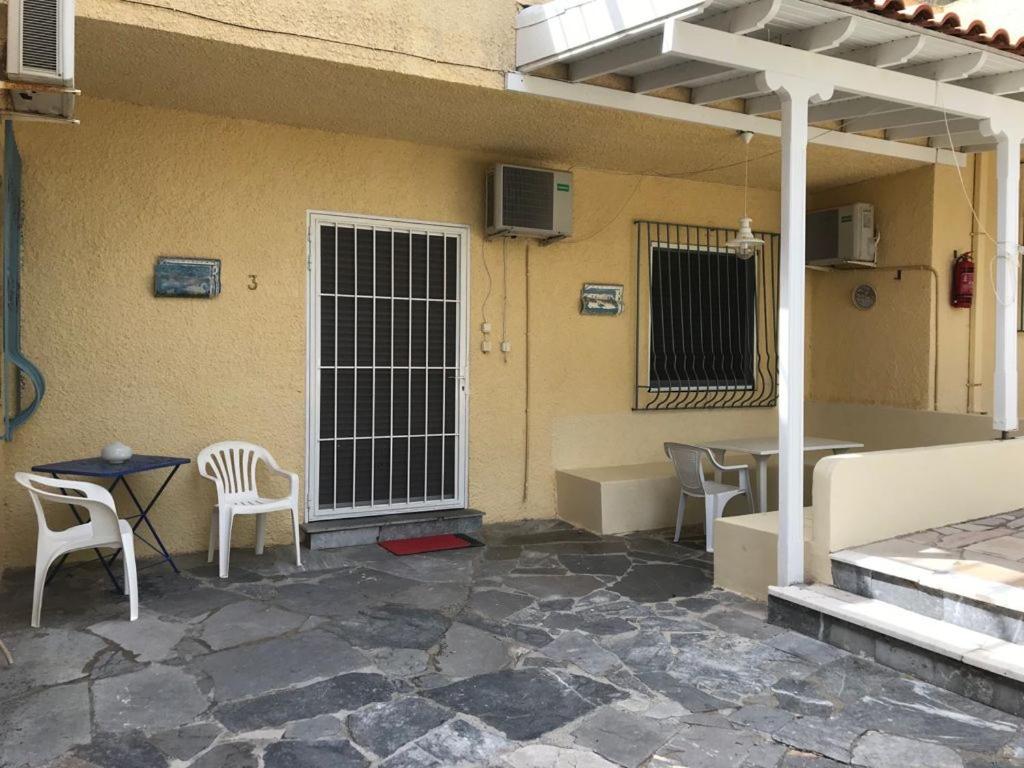 Ferienwohnung Vana Kavos Agia Marina  Exterior foto